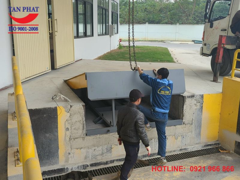 Những lưu ý khi lắp đặt sàn nâng thủy lực