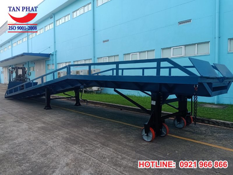 Cầu Dẫn Xe Nâng Thép Lưới Grating