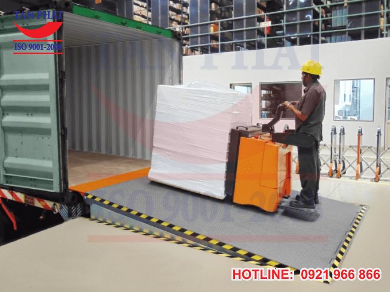 Tân Phát - đơn vị cung cấp sàn nâng dock leveler ở đâu uy tín, chất lượng, giá tốt