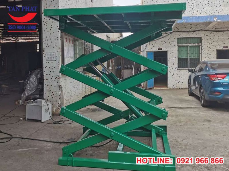 Lắp đặt bàn nâng theo nhu cầu sử dụng của từng quý khách