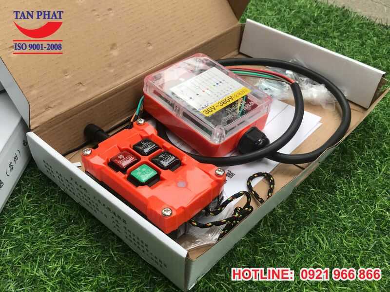 Bộ điều khiển từ xa được thiết kế vô cùng chắc chắn với độ bền bỉ cao