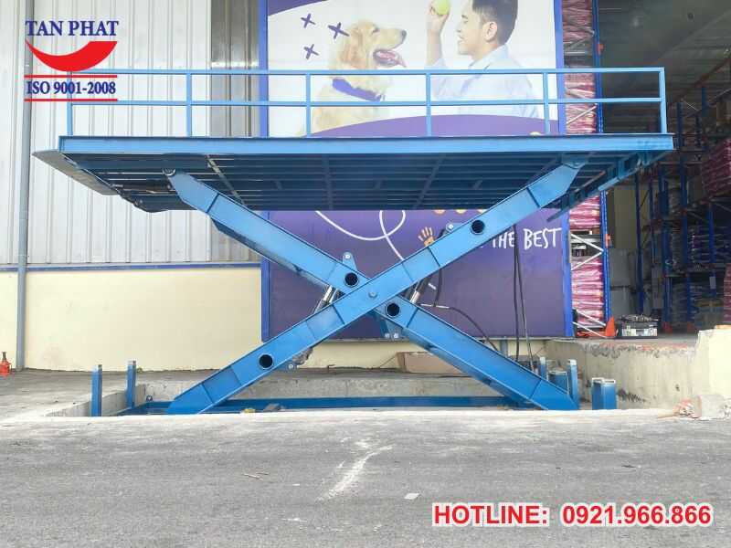 Bàn nâng thủy lực siêu trọng