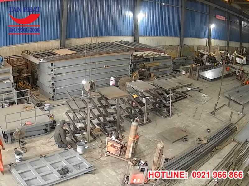 Tân Phát - đơn vị chuyên sản xuất bàn nâng thủy lực uy tín