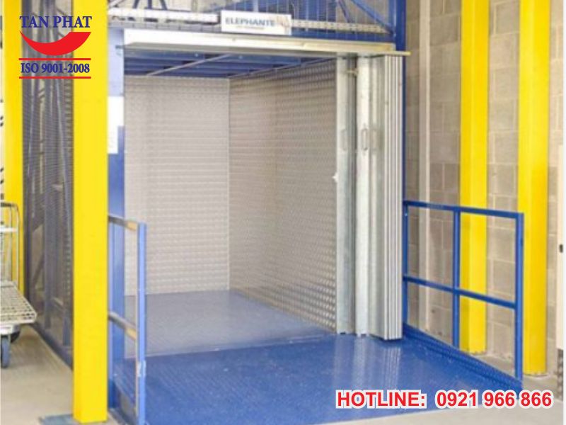 Thang nâng hạ xe máy có giá bao nhiêu?