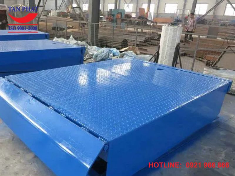 Sàn nâng thủy lực 6 tấn -15 tấn