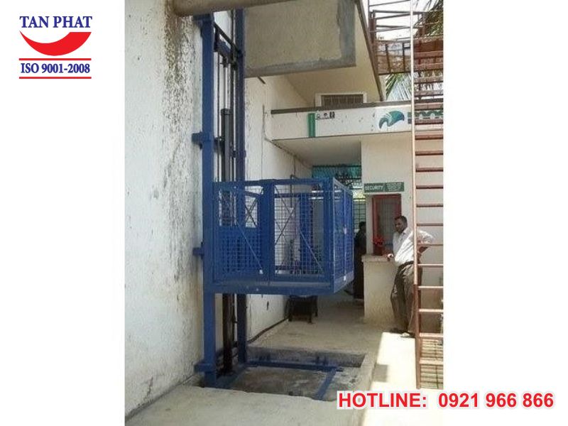 Thang tời hàng mini với mức tải trọng đa dạng từ 50kg tới 500kg