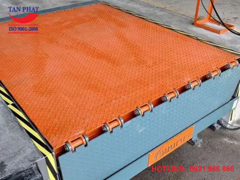 Lưu ý khi chọn mua sàn nâng thủy lực