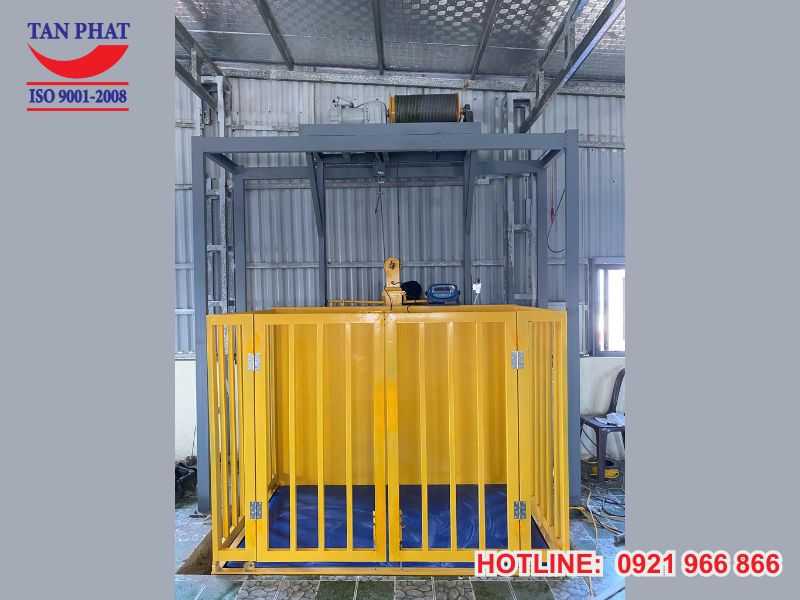 Tân Phát - đơn vị chuyên cung cấp, lắp đặt thang tời hàng uy tín, chất lượng