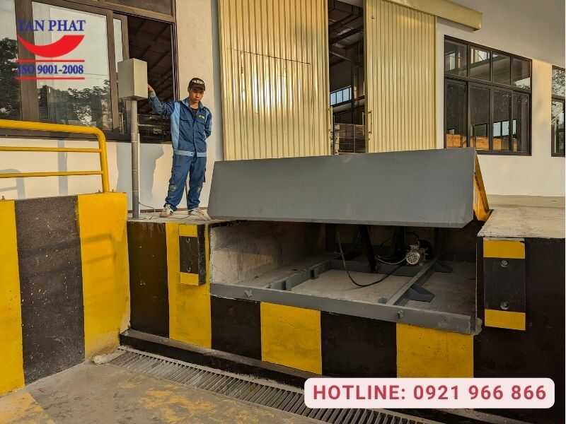 Quy tắc an toàn lao động vận hành dock leveler