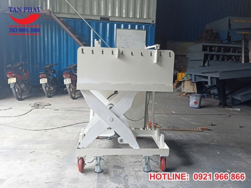 Ưu điểm của bàn nâng thủy lực 1 tấn di chuyển