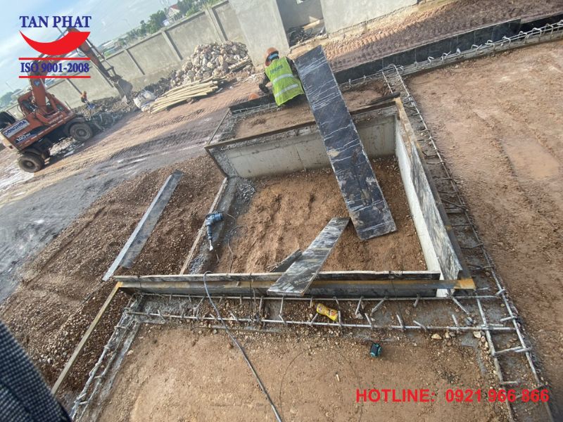 Xây dựng hố dock - Dock Leveler Installation