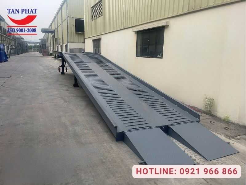 Dự án cầu dẫn container 12 tấn Ninh Bình của Tân Phát