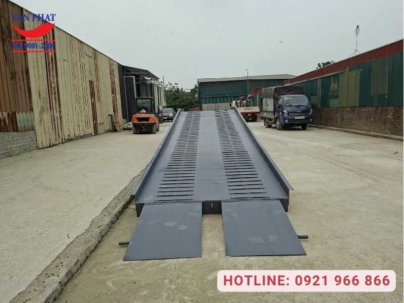 Cầu dẫn xe nâng 10 tấn Hà Nội