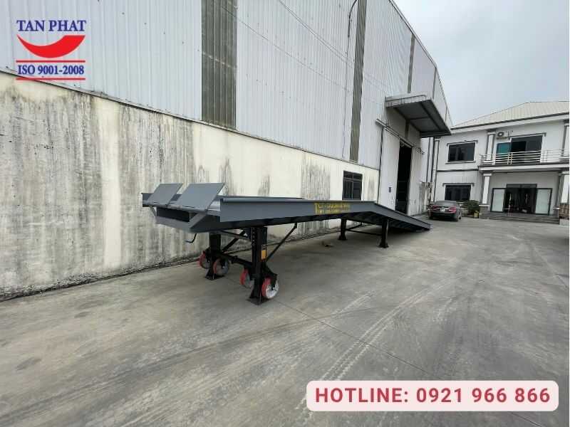 Cầu dẫn xe nâng 10 tấn, 13m tại Hưng Yên