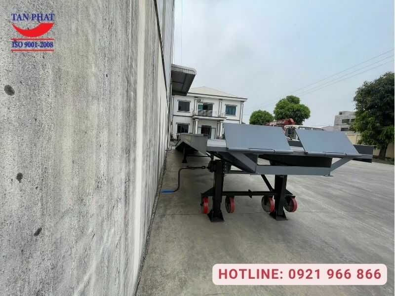 Cầu dẫn xe nâng 10 tấn, 13m tại Hưng Yên