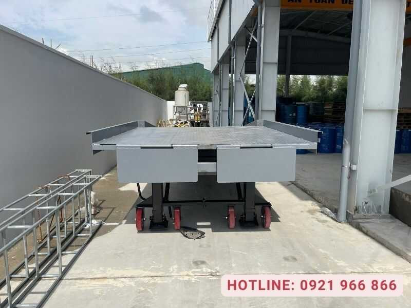 Dự án cầu dẫn xe nâng 8 tấn Quảng Ninh của Tân Phát