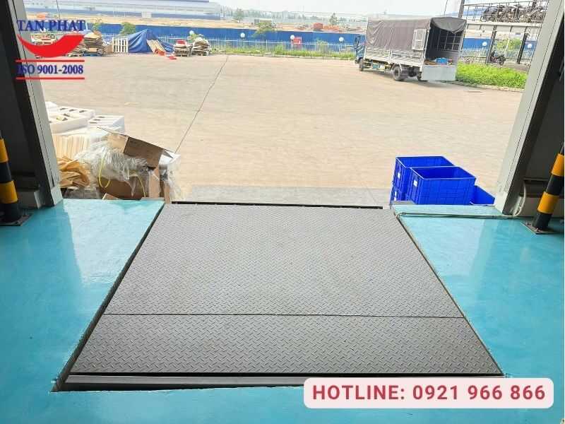 Sàn nâng tự động 3 tấn Thái Nguyên