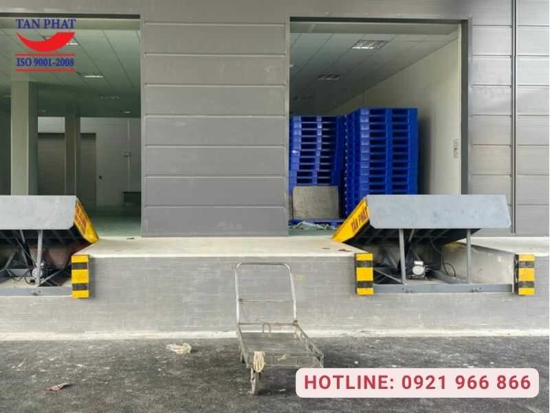 Tuổi thọ trung bình của dock leveler và độ bền sàn nâng