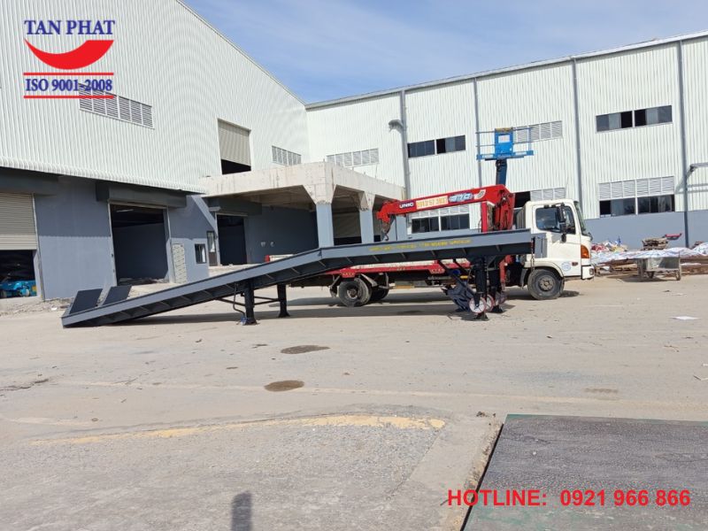 Cầu xe nâng dài 13m chống trượt bằng thép phi gân xoắn 10mm