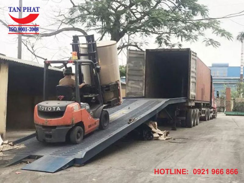 Ứng dụng của cầu dẫn xe nâng