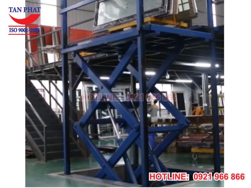 Thang nâng cắt kéo lắp đặt trọn gói