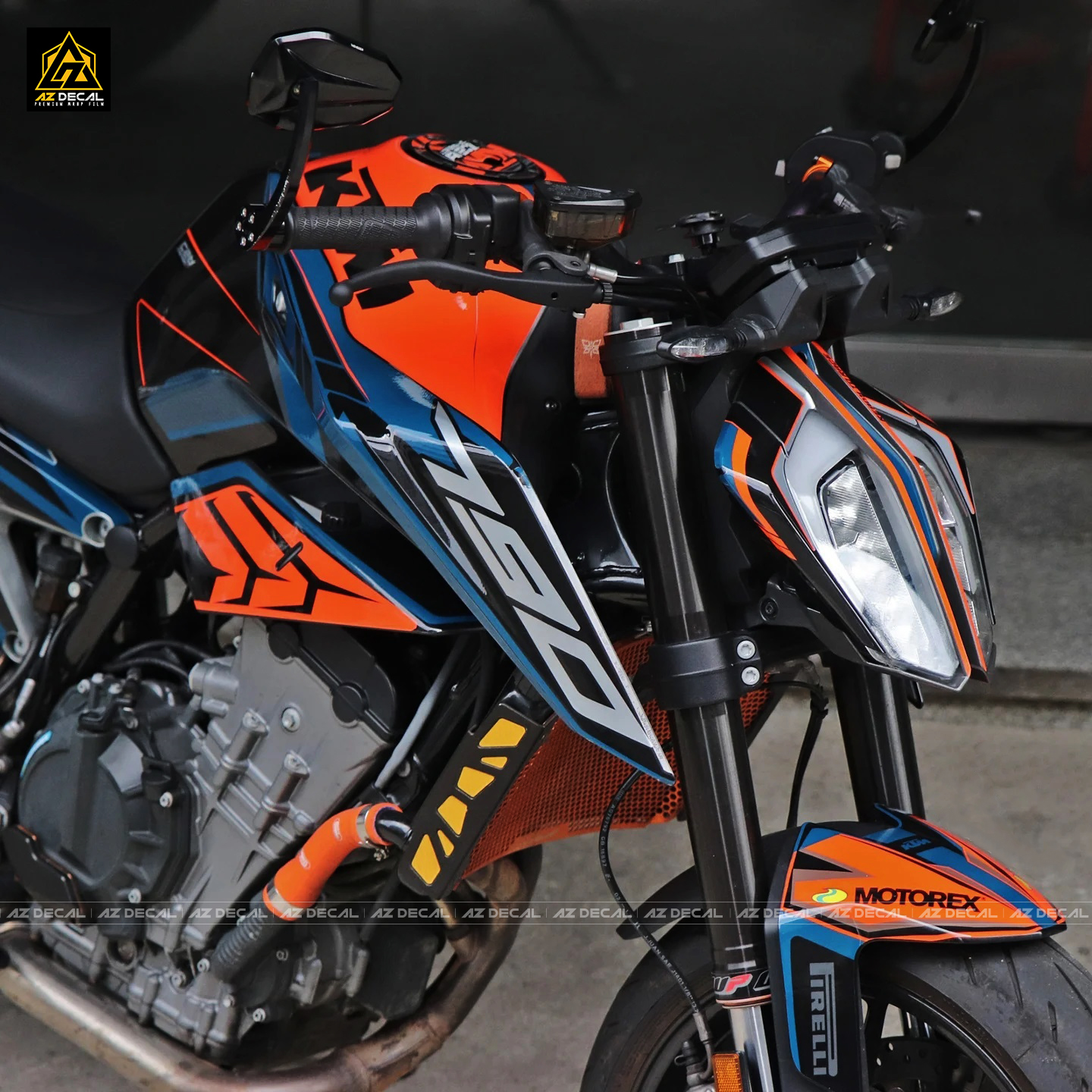 Dán tem xe KTM 790 Duke