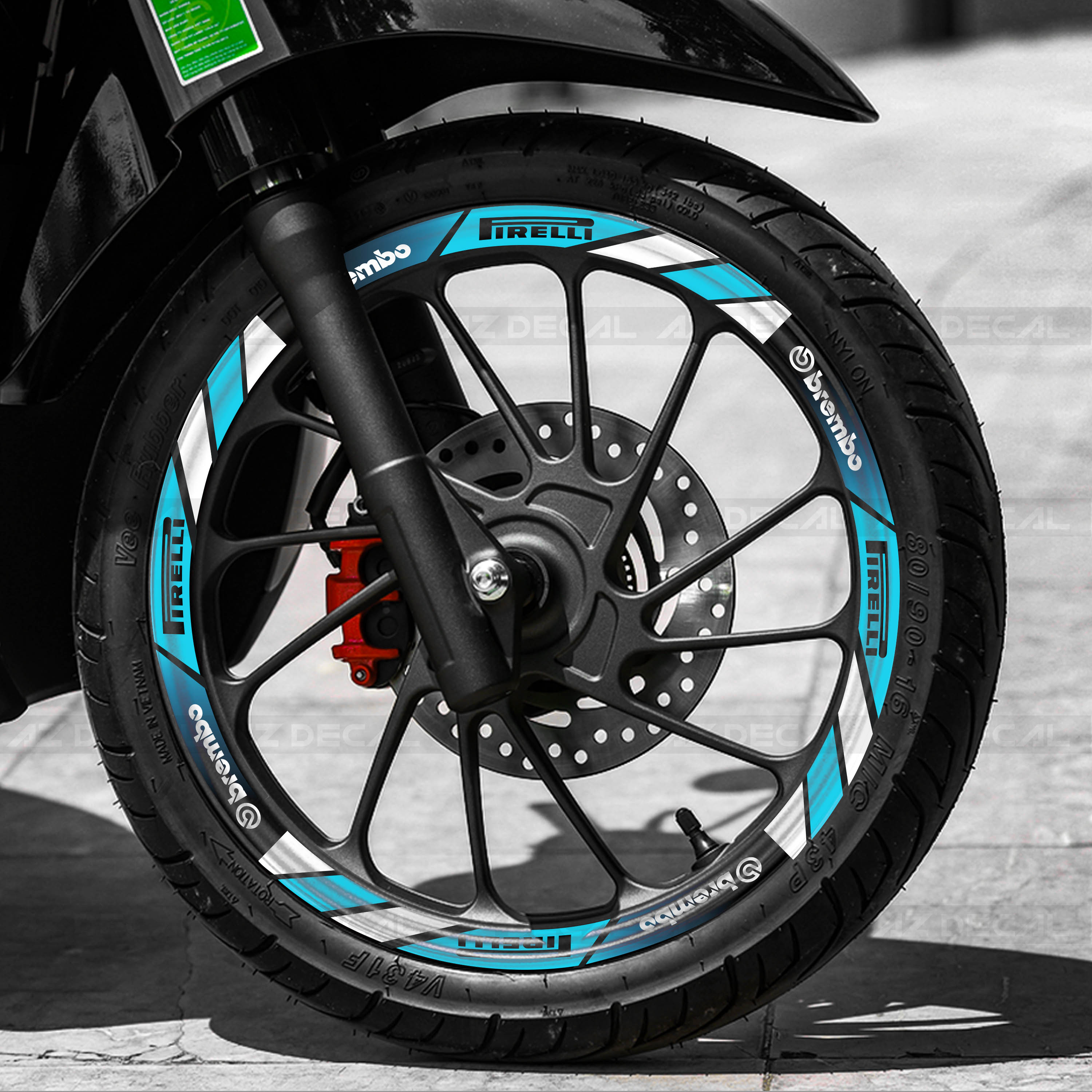 Decal dán mâm xe máy xanh mẫu Brembo Pirelli