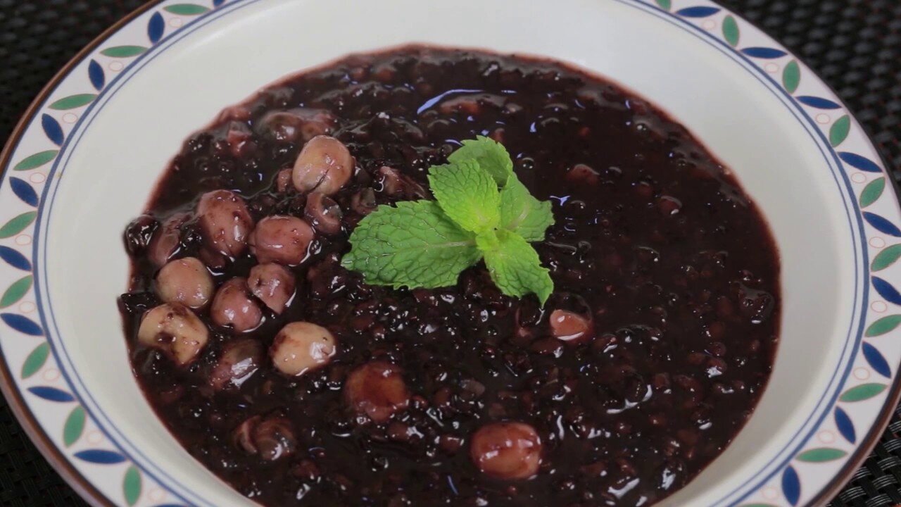 Cháo hạt sen và gạo lứt