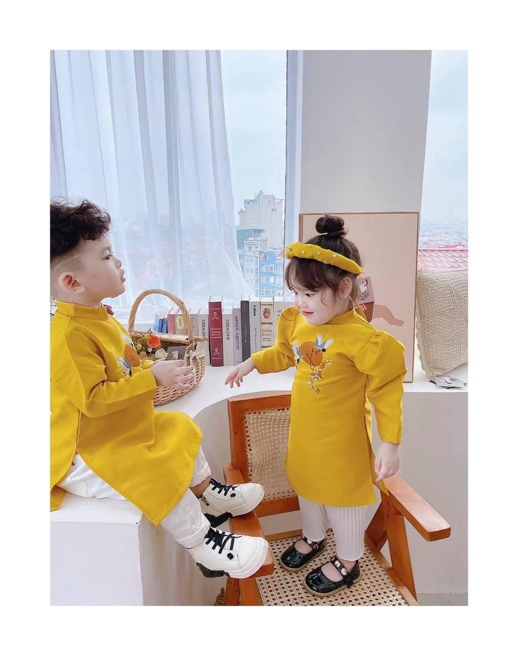 SET bé trai và bé gái nguyệt hạ