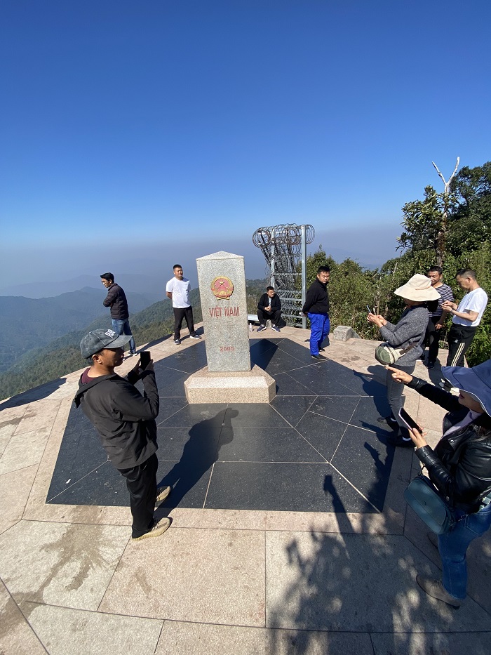 Cột mốc số 0 A Pa Chải Cực Tây Việt Nam