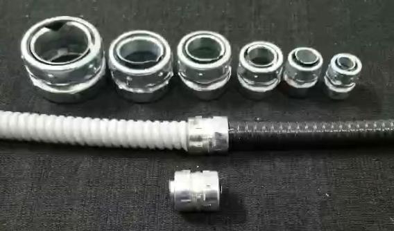 Đầu nối ống ruột gà lõi thép với ống ruột gà lõi thép