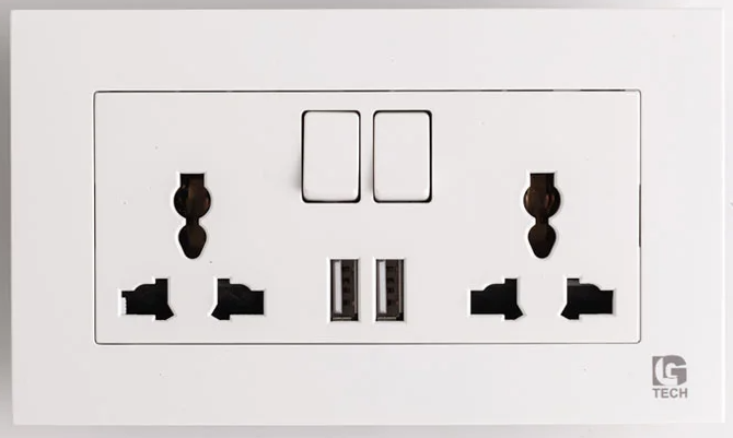 Ổ điện đôi 3 chấu LG-F21-0066 có 2 cổng USB sạc