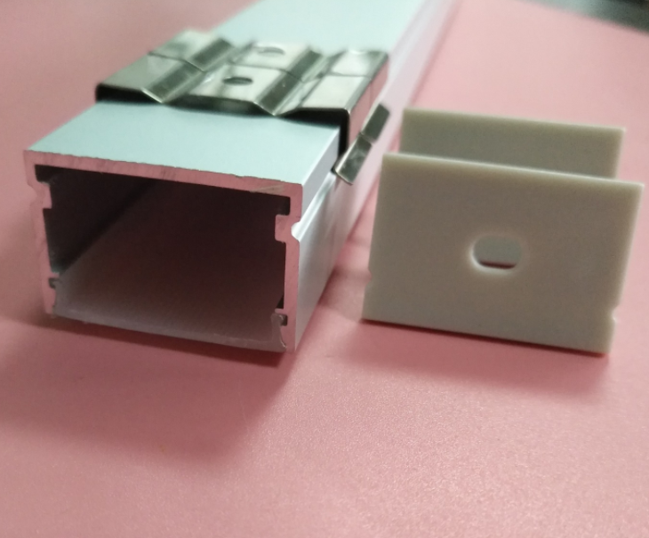 Thanh nhôm định hình LED U3020