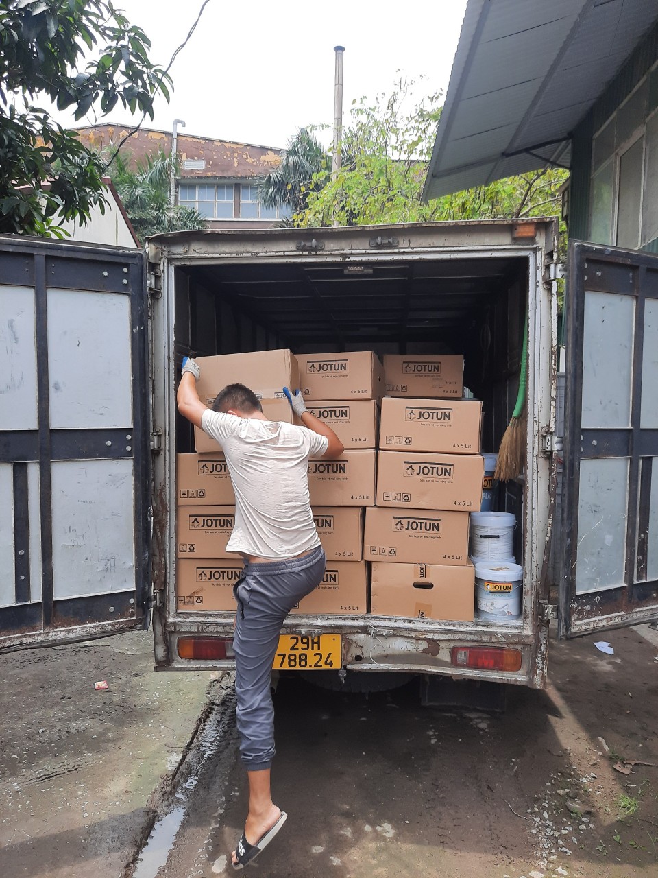 Sơn ngoại thất Jotun có những ưu điểm nổi bật nào?