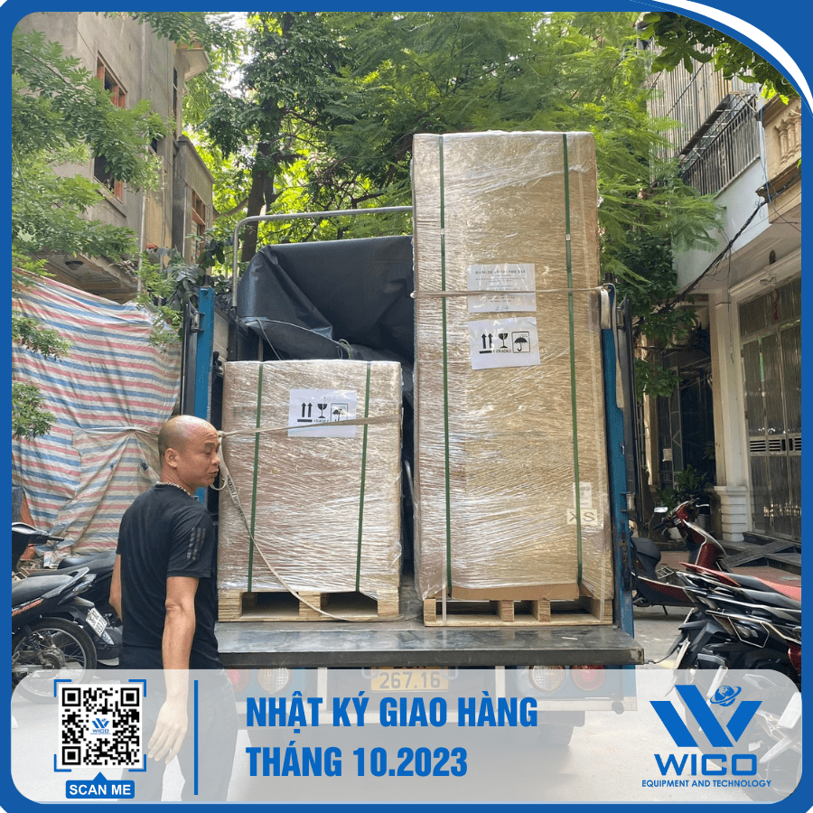 Tiếp tục là bộ đôi Tủ bảo quản Vacxin - Dược Haier "lên xe thùng" để anh lái xe chuyển tới tay khách hàng