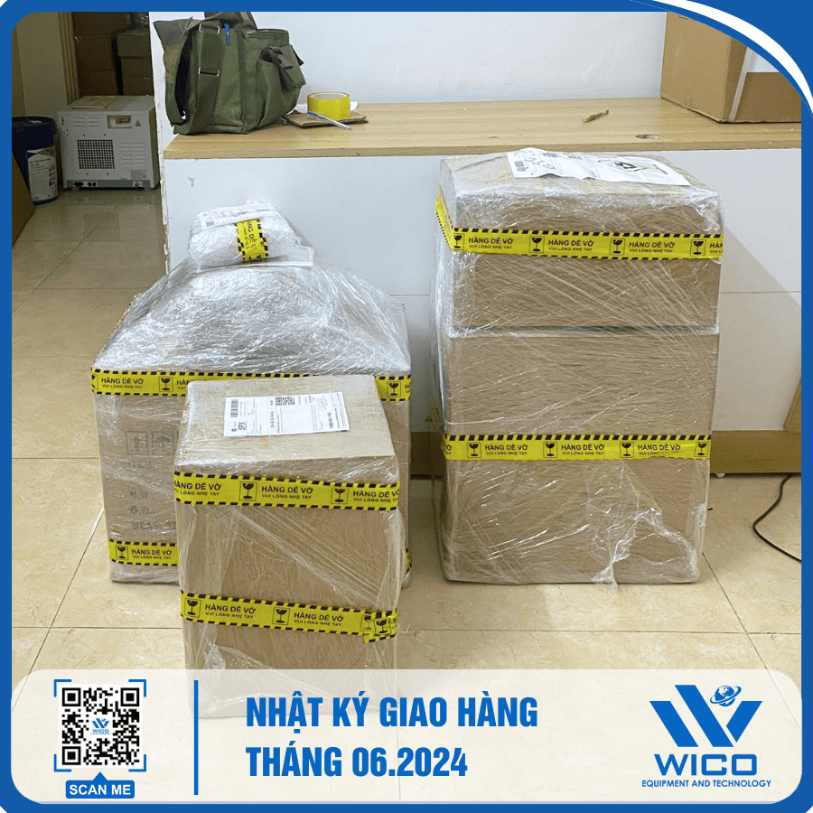 Nhân viên Wico kiểm tra và đóng gói hàng hóa cẩn thận