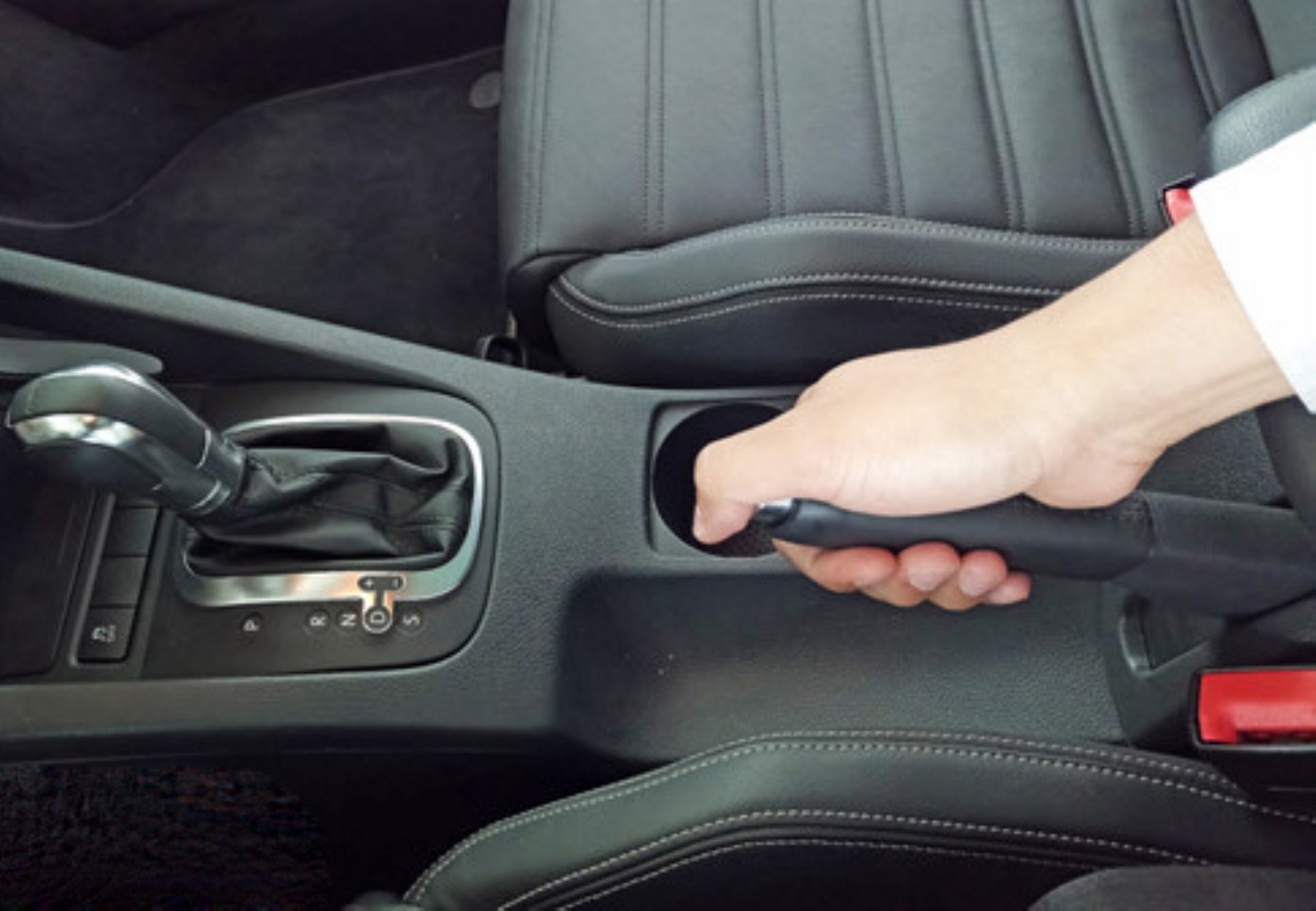 cach lai xe o to xuong doc