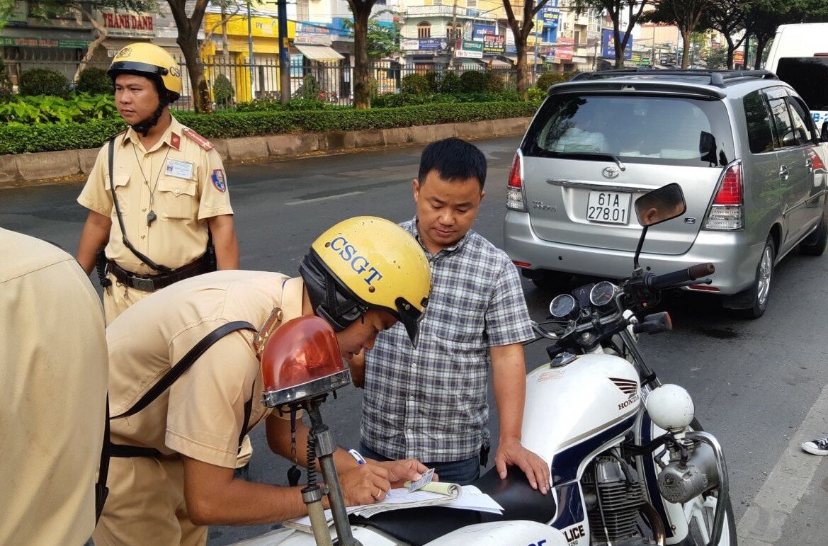 cho qua so nguoi quy dinh