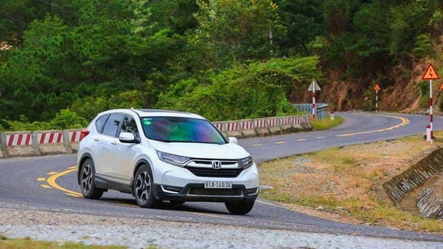 ky thuat lai xe o to vao cua