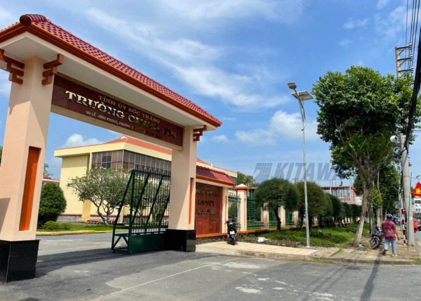 Đèn năng lượng mặt trời