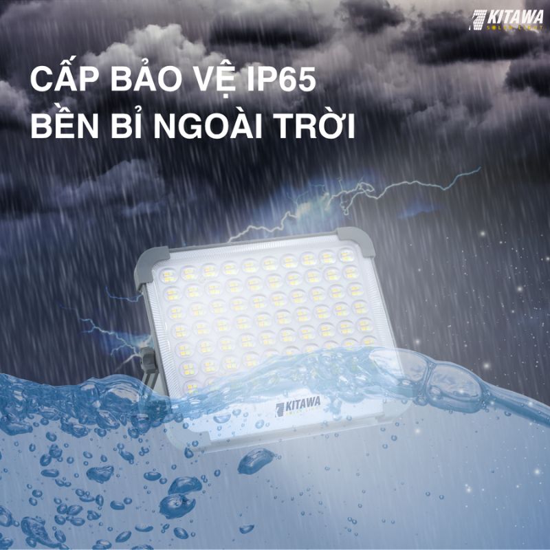 đèn cầm tay năng lượng mặt trời 50w