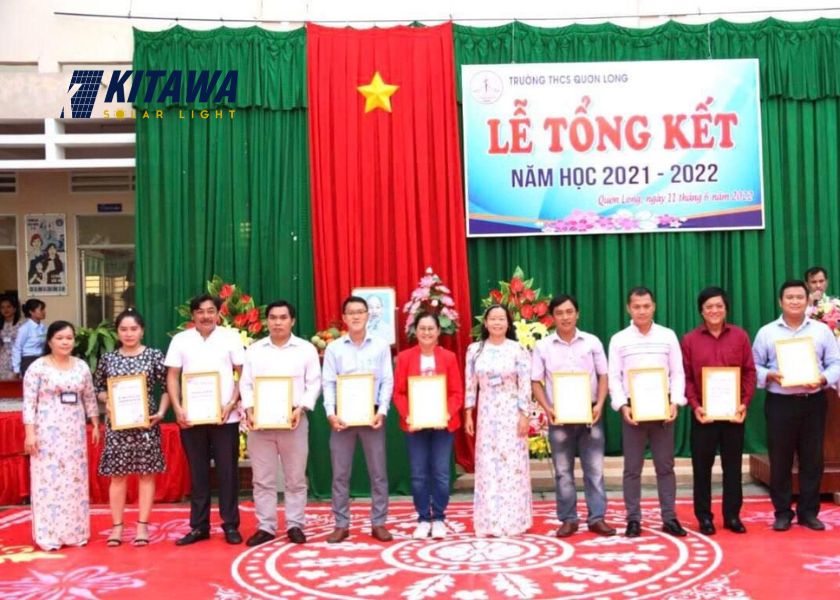 Kitawa tặng học bổng cho học sinh có hoàn cảnh khó khăn