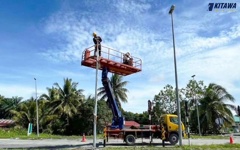 Lắp đặt đèn năng lượng mặt trời cho đường quê tại Bình Thuận