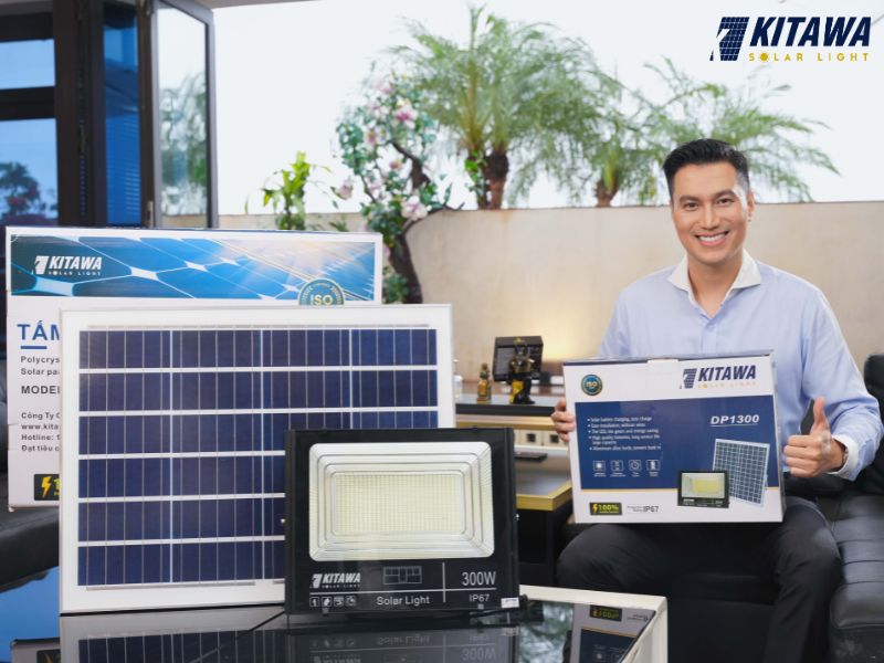 Diễn viên Việt Anh tin dùng đèn năng lượng mặt trời KITAWA