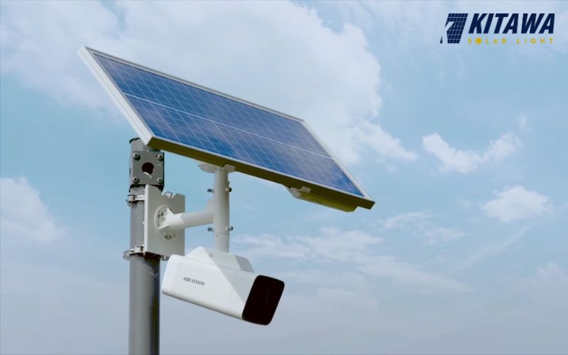 Camera năng lượng mặt trời