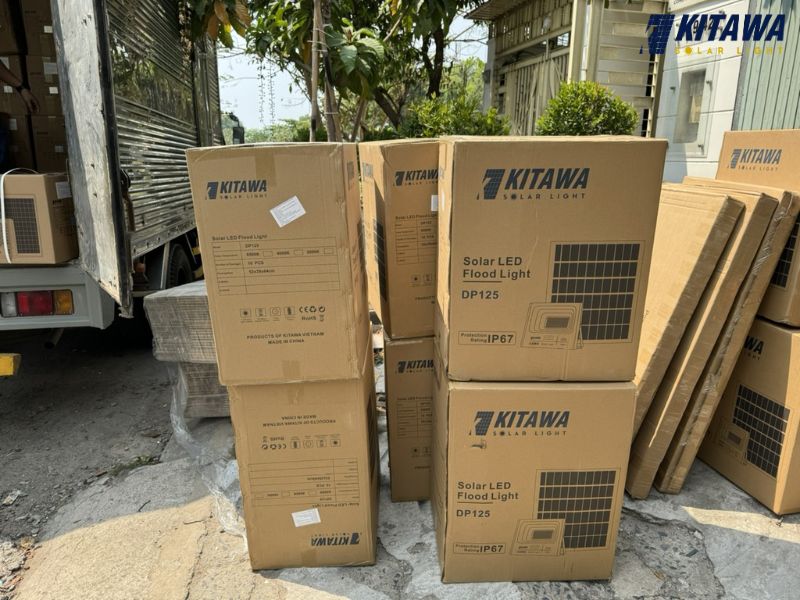 Giao 500 đèn năng lượng mặt trời tại Cần Thơ cho trang trại của anh Tuấn