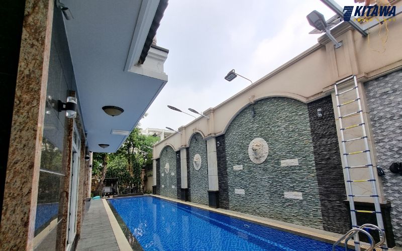 Lắp đèn năng lượng mặt trời 600W cho gia đình anh Tuấn ở Quận 6