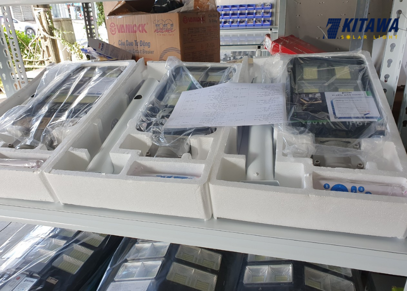 Đèn năng lượng mặt trời