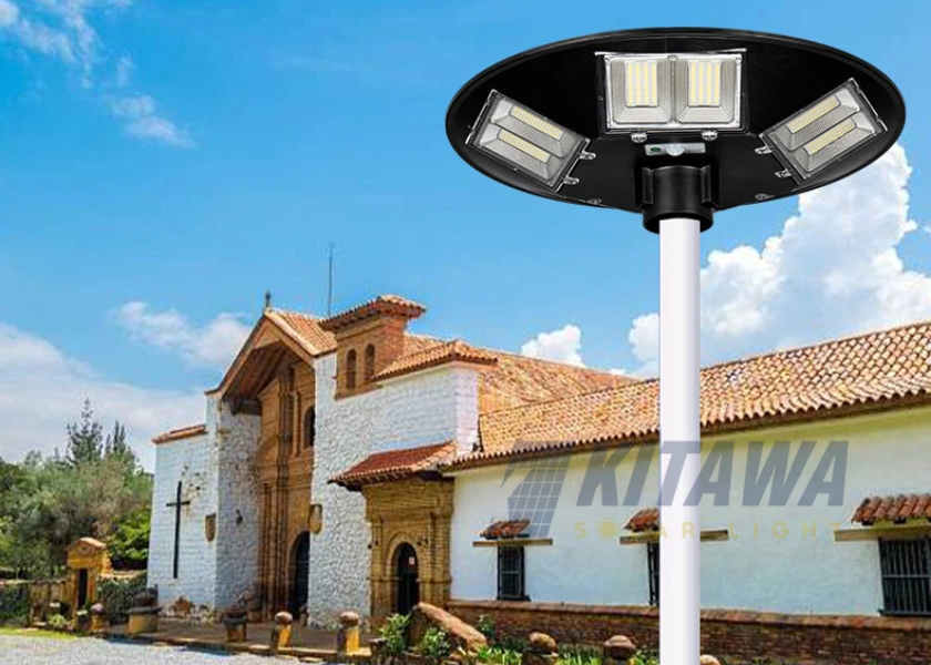 Đèn năng lượng mặt trời hình đĩa bay