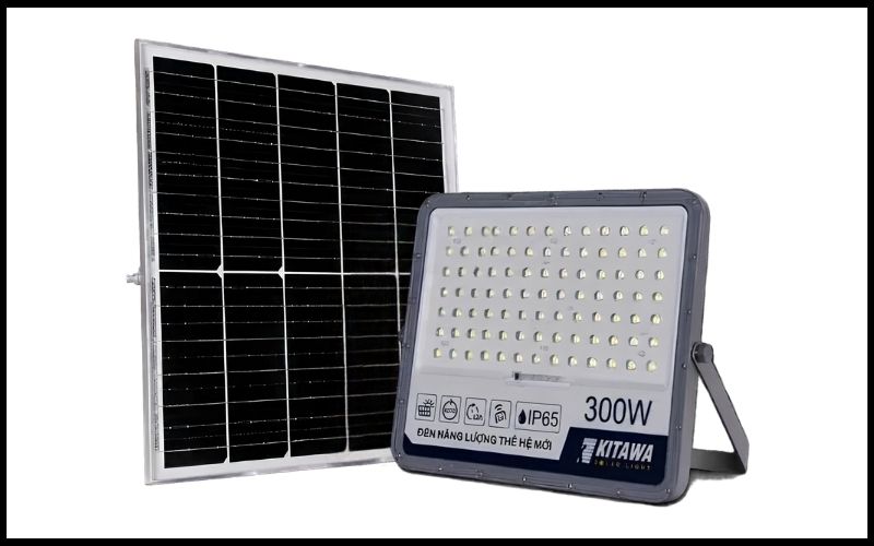 Đèn pha năng lượng mặt trời KITAWA FL1300 lắp tại cổng nhà